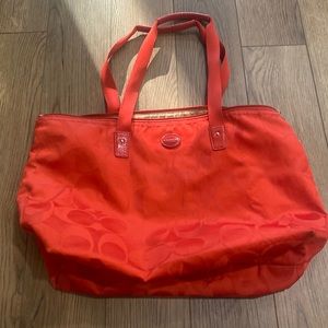 COACH getaway tote with detachable clutch